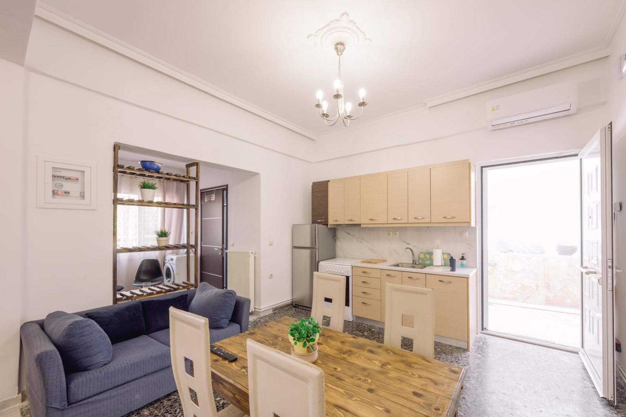 Koumbes Apartament *